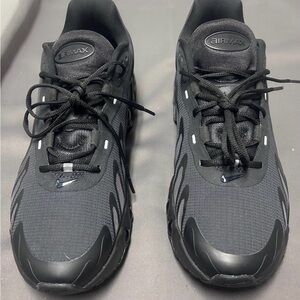 Nike Black Sneakers